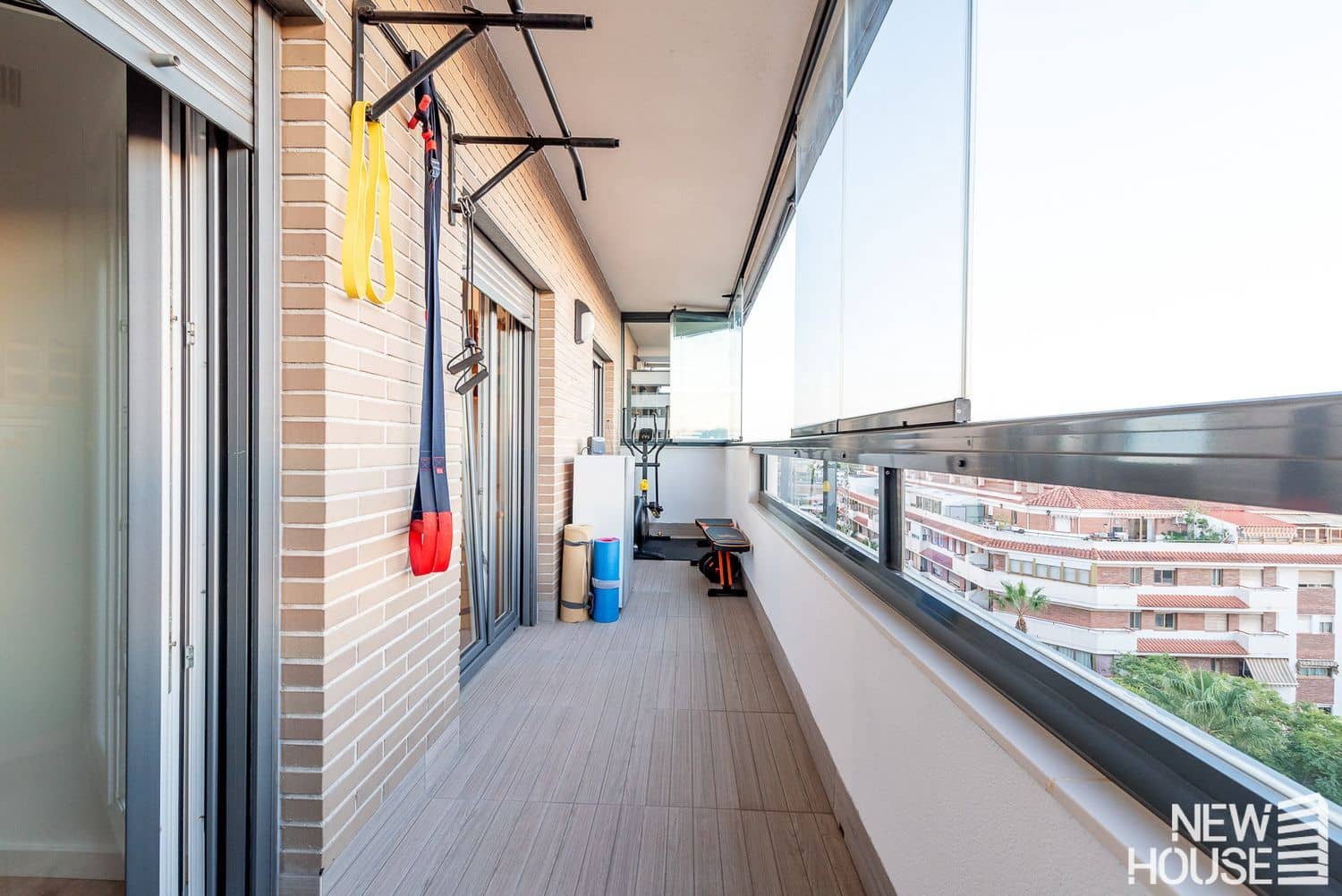 4 bedroom Apartment for sale in San Vicente / Sant Vicent del Raspeig with pool garage - € 442,000 (Ref: 9772720)