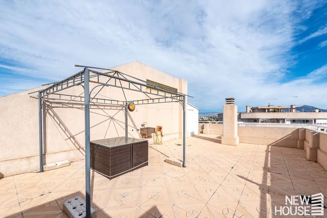 3 makuuhuone Huoneisto myytävänä paikassa Playa de San Juan, Alicante kaupunki mukana uima-altaan 
autotalli - 540 000 € (Ref: 9772721)