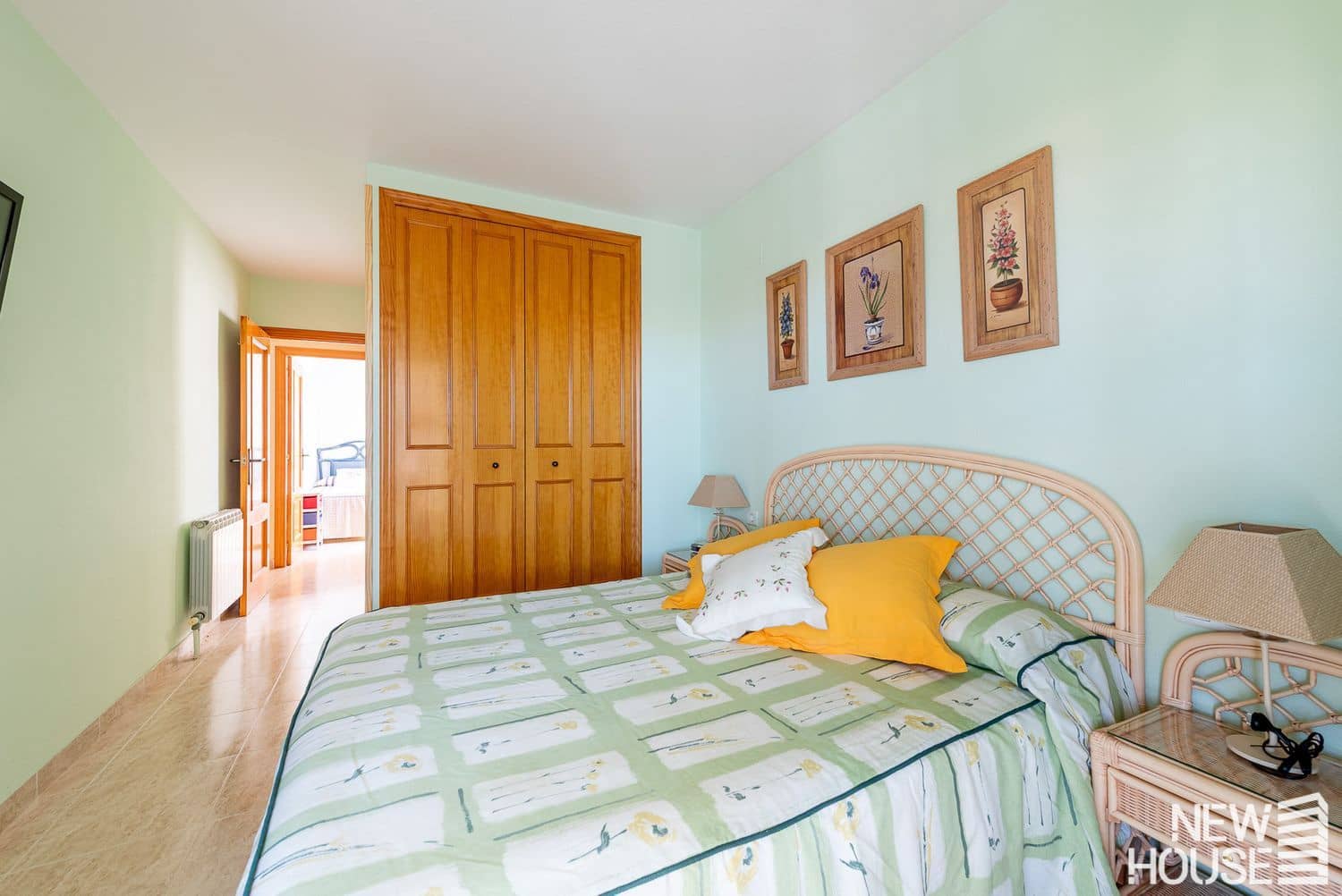 3 bedroom Apartment for sale in Playa de San Juan with pool garage - € 540,000 (Ref: 9772721)