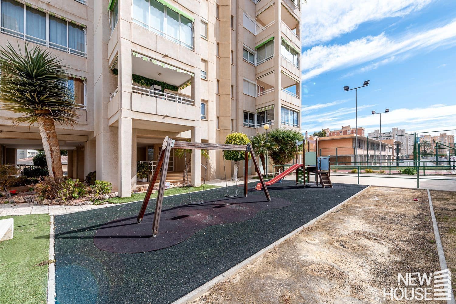 3 bedroom Apartment for sale in Playa de San Juan with pool garage - € 540,000 (Ref: 9772721)