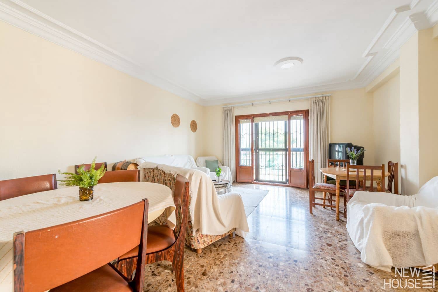 6 bedroom Villa for sale in San Juan de Alicante / Sant Joan d'Alacant with garage - € 520,000 (Ref: 9772724)