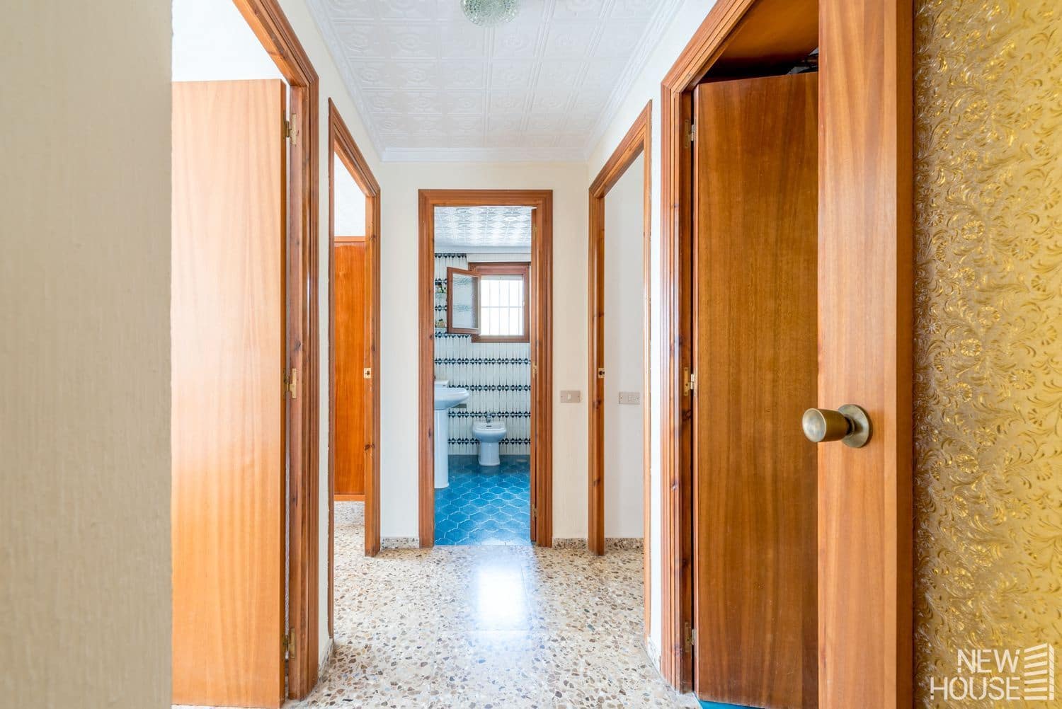 6 bedroom Villa for sale in San Juan de Alicante / Sant Joan d'Alacant with garage - € 520,000 (Ref: 9772724)