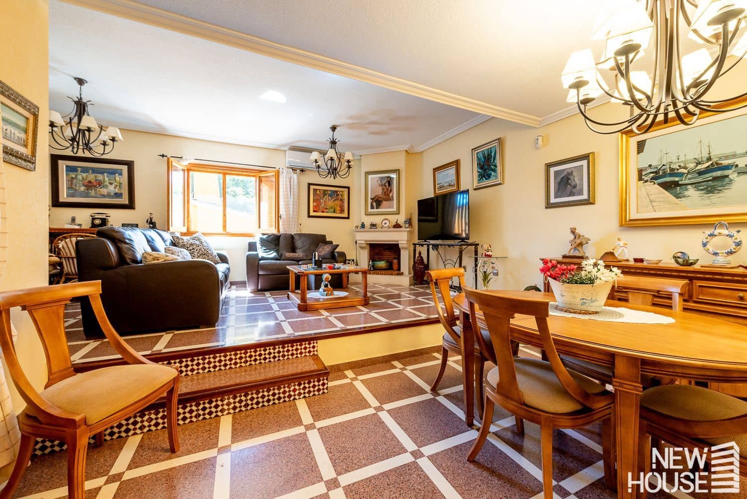 4 soveværelse Villa til salg i Muchamiel / Mutxamel med swimmingpool garage - € 890.000 (Ref: 9772725)