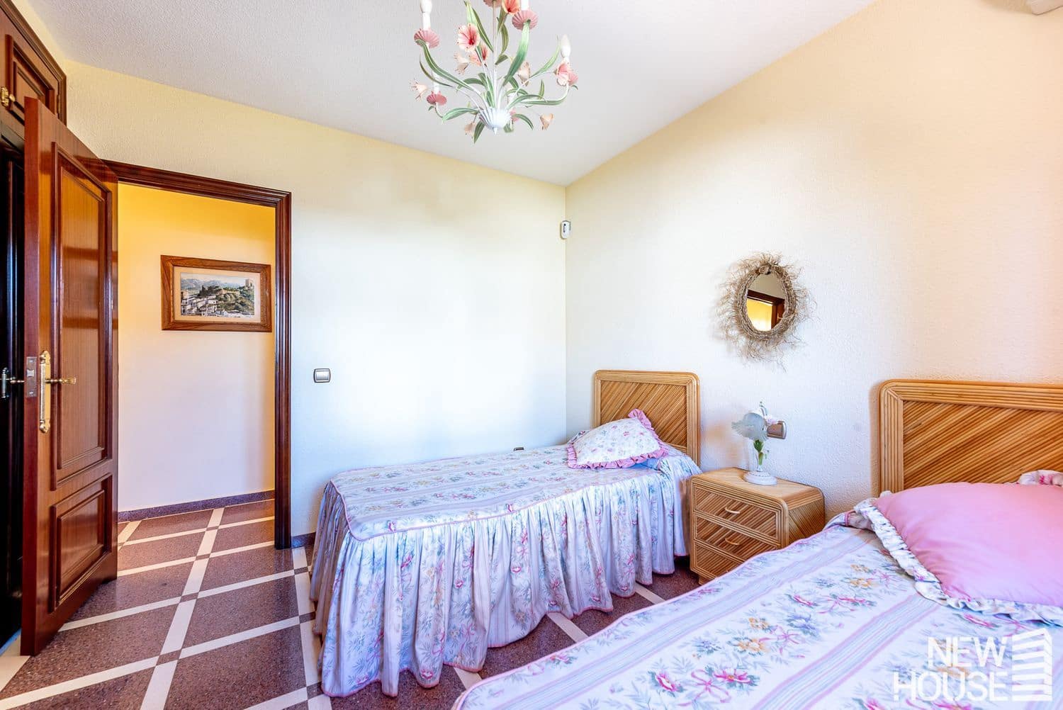 4 soveværelse Villa til salg i Muchamiel / Mutxamel med swimmingpool garage - € 890.000 (Ref: 9772725)