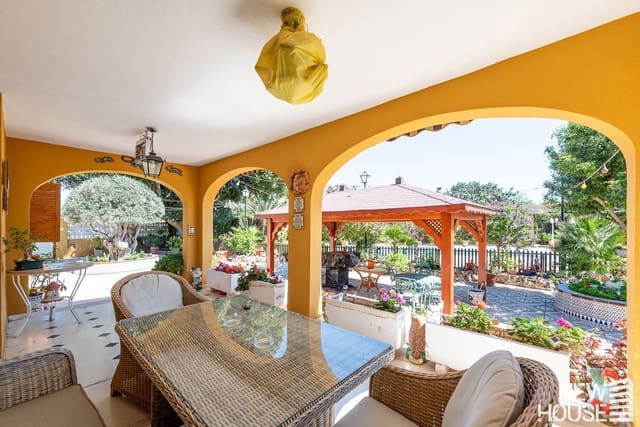 4 camera da letto Villa in vendita in Muchamiel / Mutxamel con piscina garage - 890.000 € (Rif: 9772725)