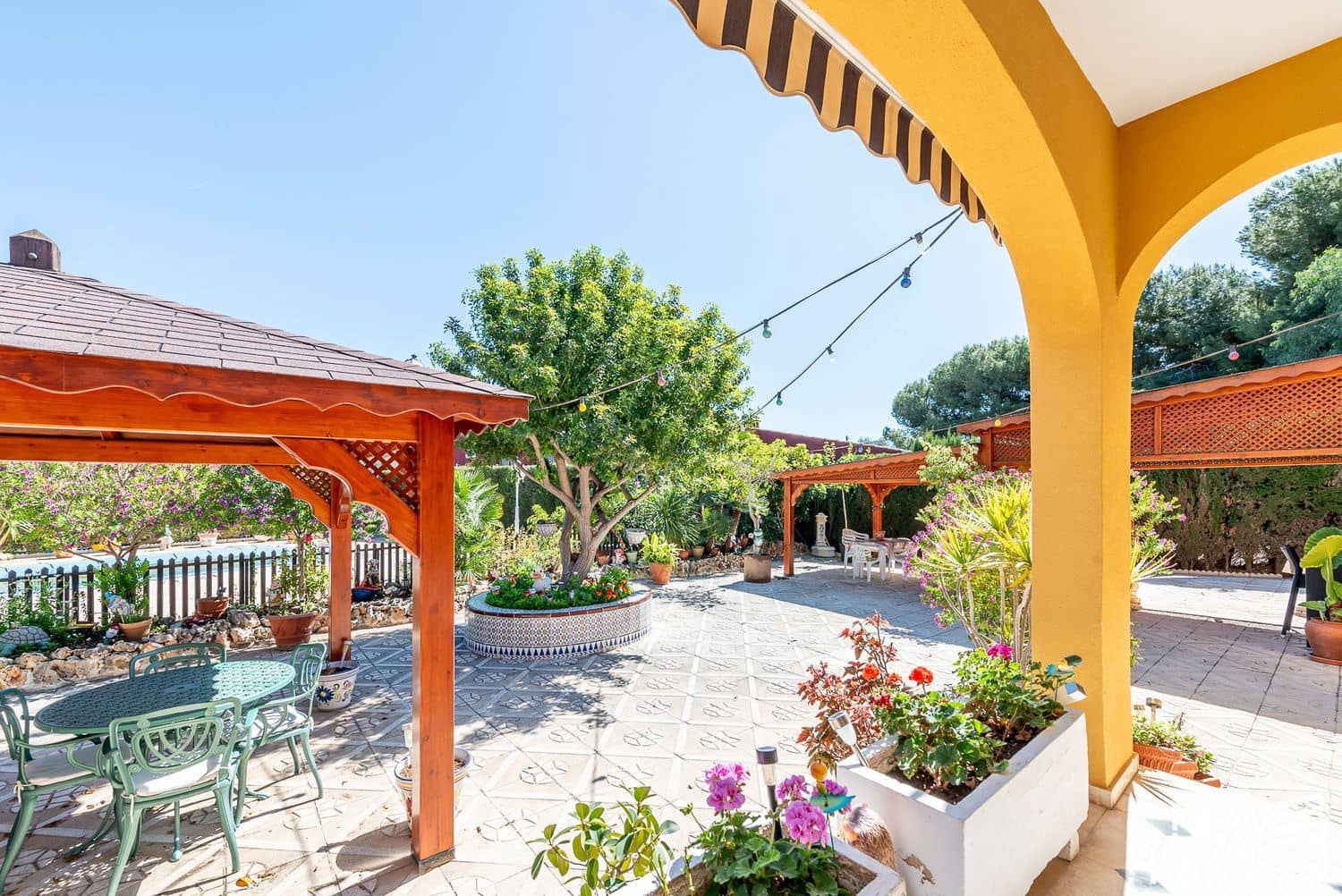 4 soveværelse Villa til salg i Muchamiel / Mutxamel med swimmingpool garage - € 890.000 (Ref: 9772725)