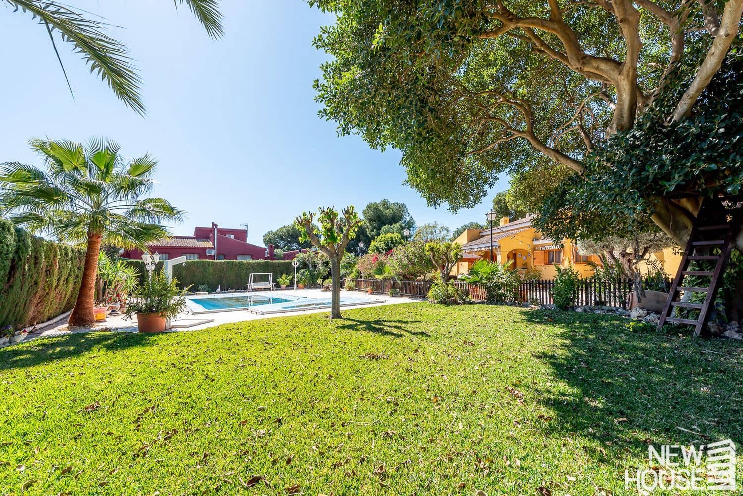 4 soveværelse Villa til salg i Muchamiel / Mutxamel med swimmingpool garage - € 890.000 (Ref: 9772725)