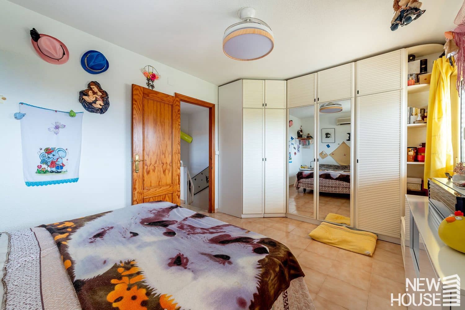 4 soveværelse Byhus til salg i San Juan de Alicante / Sant Joan d'Alacant med garage - € 472.500 (Ref: 9784885)