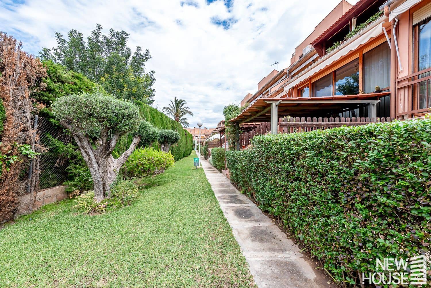 4 soveværelse Byhus til salg i San Juan de Alicante / Sant Joan d'Alacant med garage - € 472.500 (Ref: 9784885)