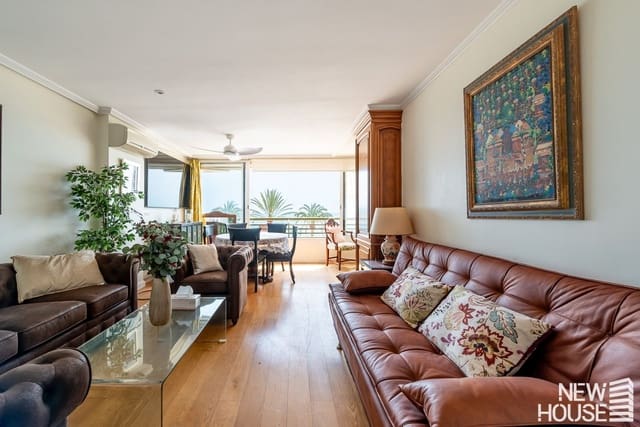 3 soveværelse Lejlighed til salg i Albufereta, Alicante by med garage - € 550.000 (Ref: 9784886)