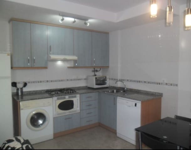 3 quarto Casa em Banda para venda em Muchamiel / Mutxamel com piscina garagem - 290 000 € (Ref: 9784887)