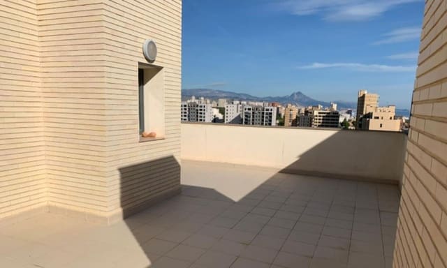 2 chambre Appartement à vendre à PAU, Alicante ville avec piscine garage - 625 000 € (Ref: 9804095)