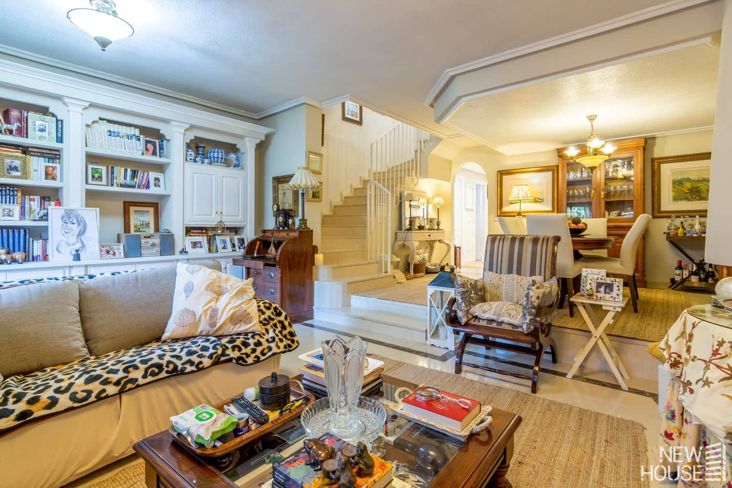 5 soverom Hus til salgs i Cabo de las Huertas med svømmebasseng garasje - € 836 000 (Ref: 9804097)