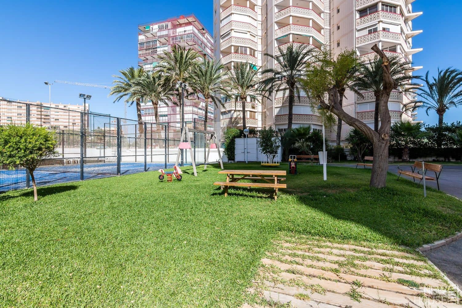 5 Zimmer Apartment zu verkaufen in Playa de San Juan mit Pool Garage - 850.000 € (Ref: 9822021)