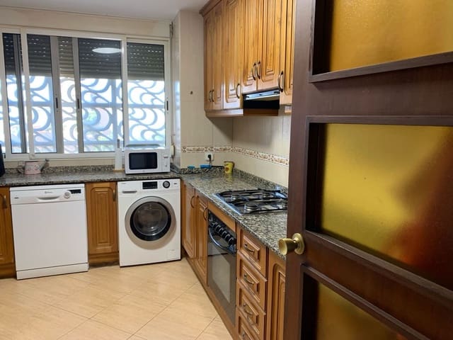 3 soveværelse Lejlighed til salg i Cabo de las Huertas, Alicante by med swimmingpool garage - € 375.000 (Ref: 9838757)