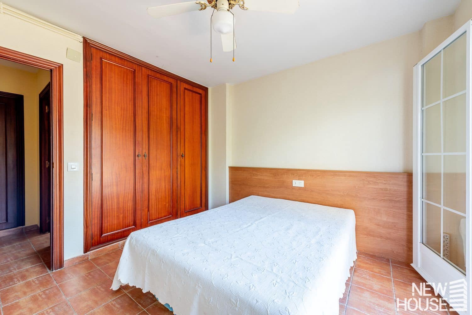 4 bedroom Townhouse for sale in Cabo de las Huertas with pool garage - € 550,000 (Ref: 9838758)