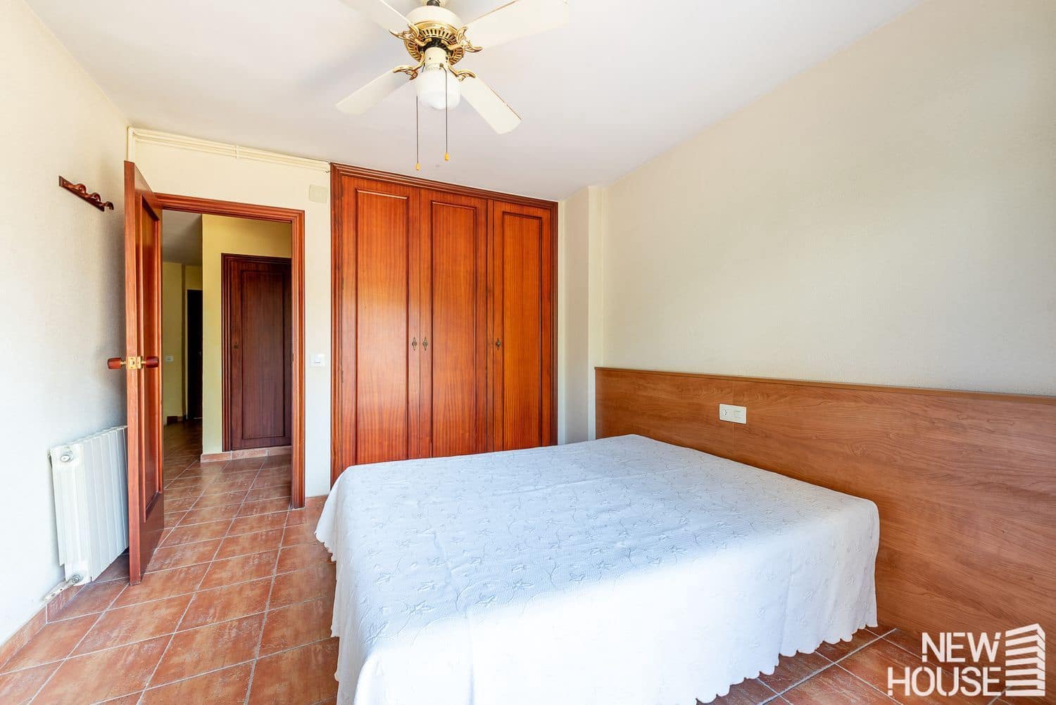 4 bedroom Townhouse for sale in Cabo de las Huertas with pool garage - € 550,000 (Ref: 9838758)