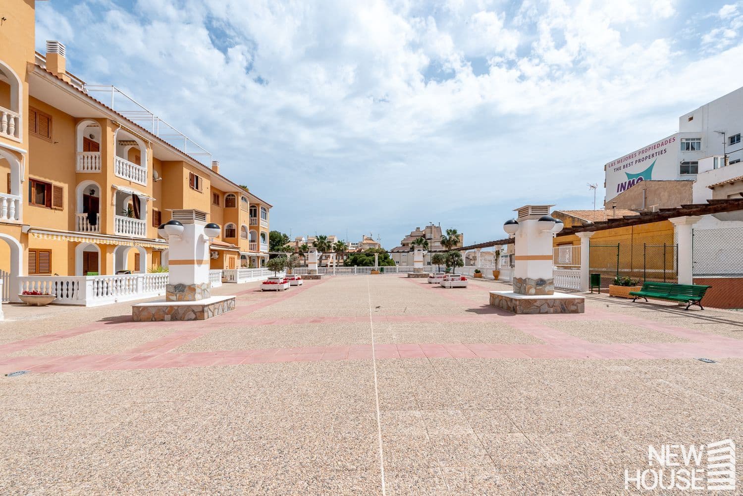 2 sypialnia Apartament na sprzedaż w El Campello z basenem garażem - 285 000 € (Ref: 9838759)