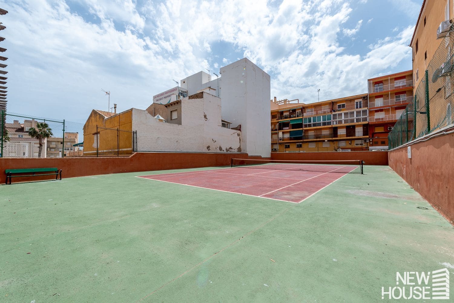2 sypialnia Apartament na sprzedaż w El Campello z basenem garażem - 285 000 € (Ref: 9838759)