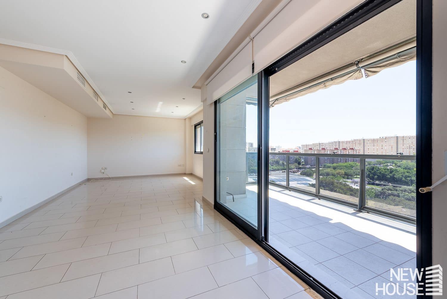 3 soveværelse Lejlighed til salg i Playa de San Juan med swimmingpool garage - € 780.000 (Ref: 9838760)
