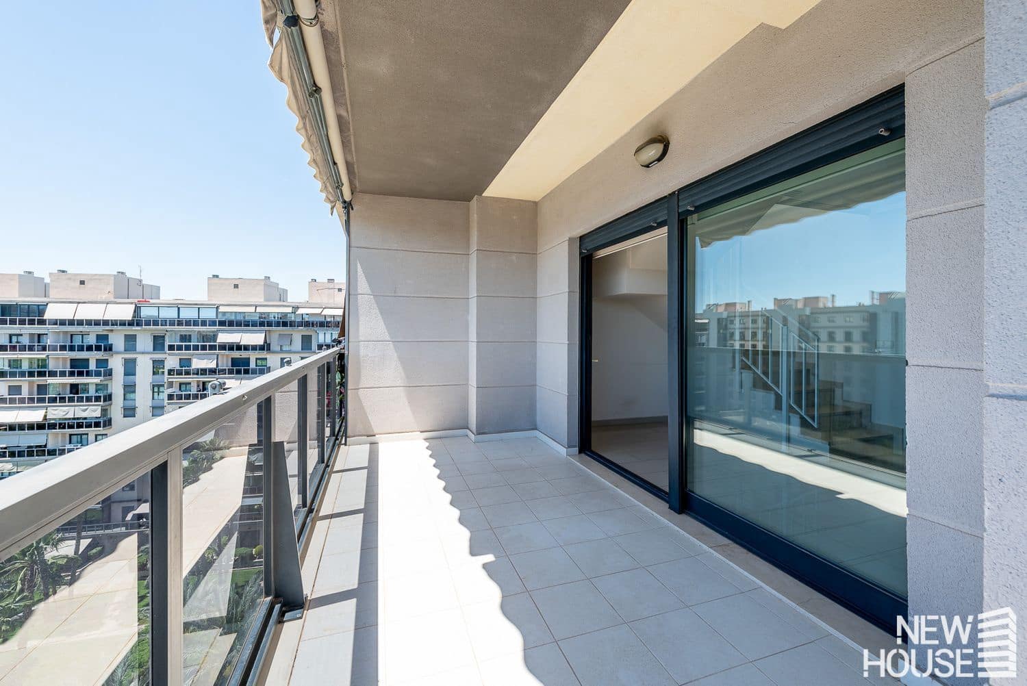 3 soveværelse Lejlighed til salg i Playa de San Juan med swimmingpool garage - € 780.000 (Ref: 9838760)