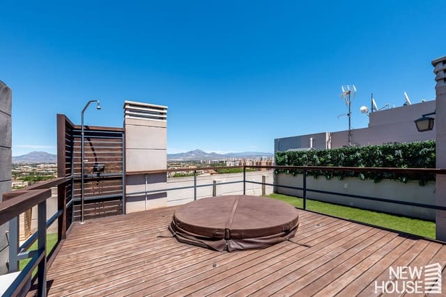 3 soveværelse Lejlighed til salg i Playa de San Juan, Alicante by med swimmingpool garage - € 780.000 (Ref: 9838760)
