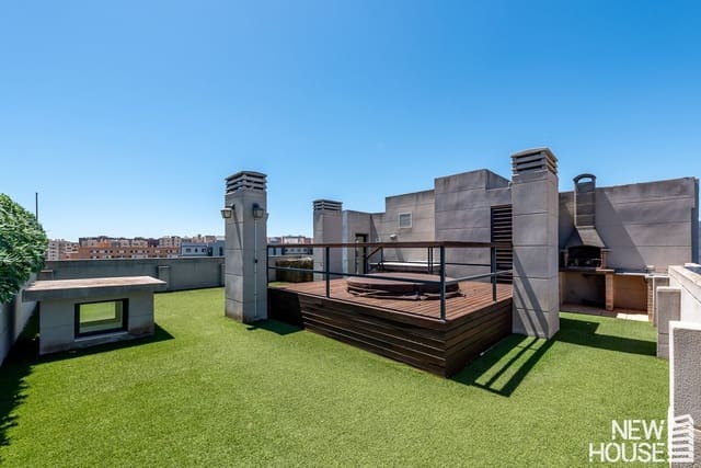 3 soveværelse Lejlighed til salg i Playa de San Juan, Alicante by med swimmingpool garage - € 780.000 (Ref: 9838760)
