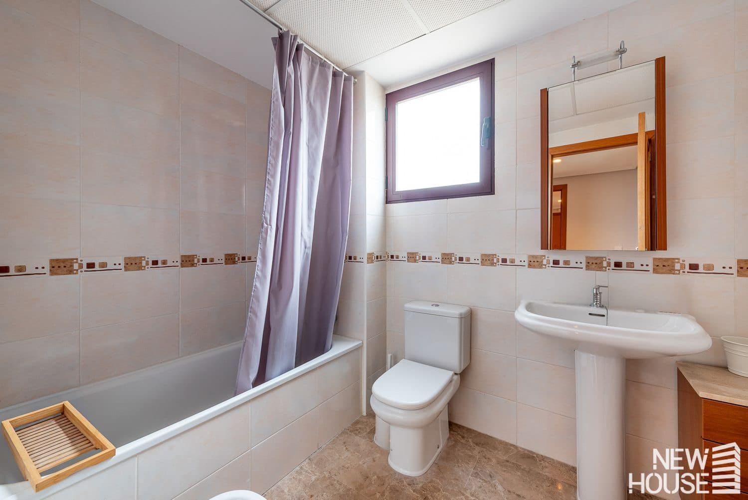 3 bedroom Apartment for sale in Playa de San Juan with pool garage - € 500,000 (Ref: 9838761)