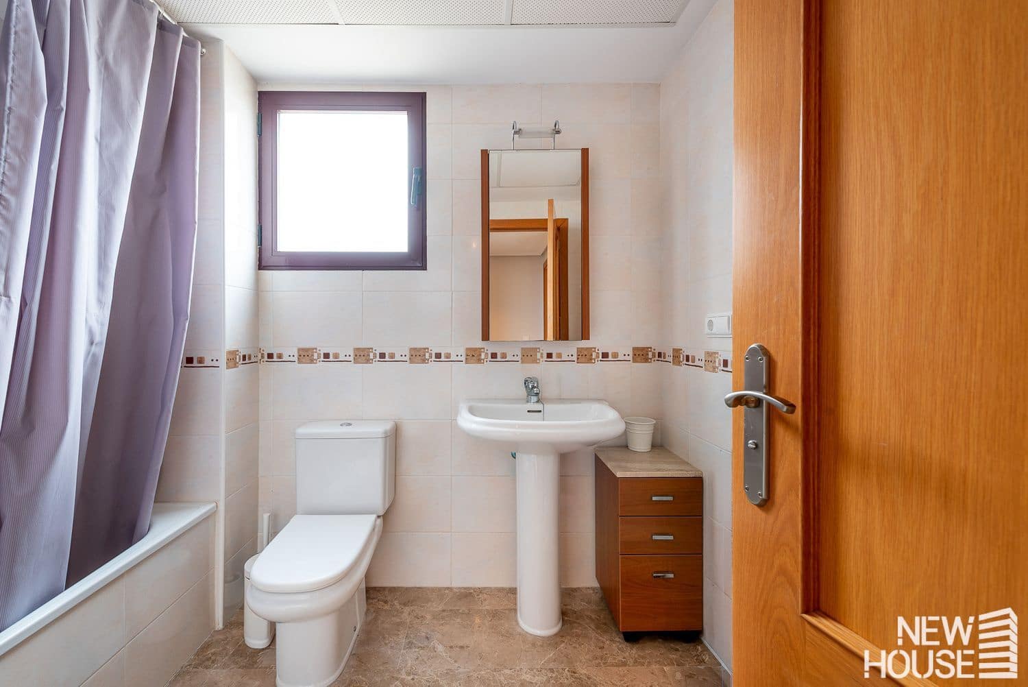 3 bedroom Apartment for sale in Playa de San Juan with pool garage - € 500,000 (Ref: 9838761)