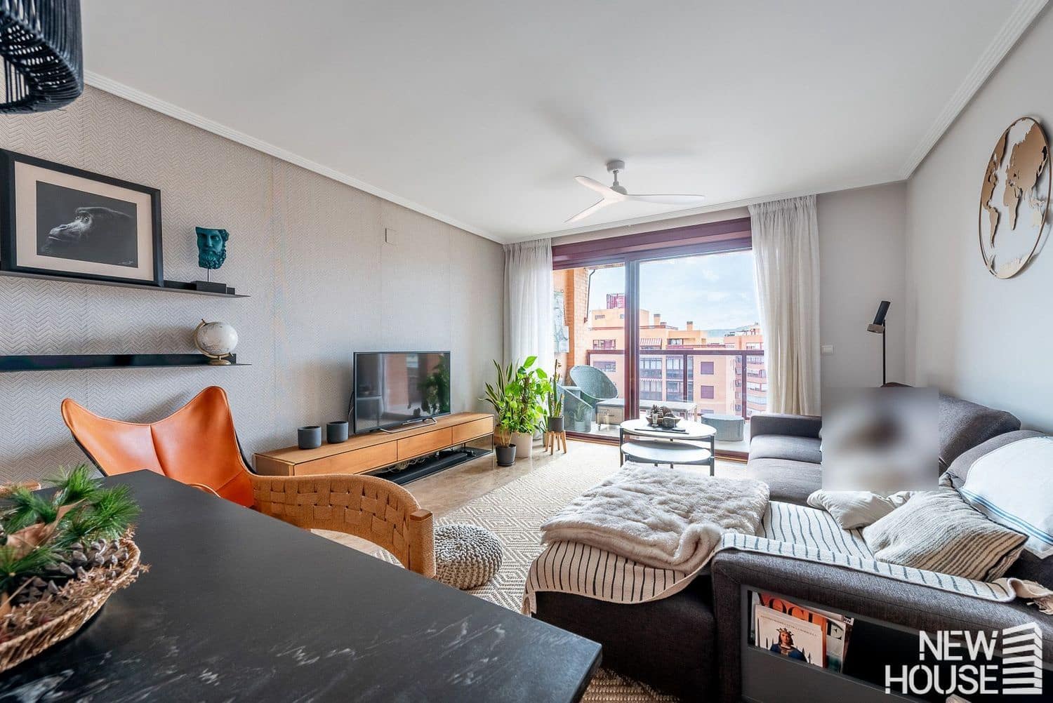 3 bedroom Apartment for sale in Playa de San Juan with pool garage - € 500,000 (Ref: 9838761)