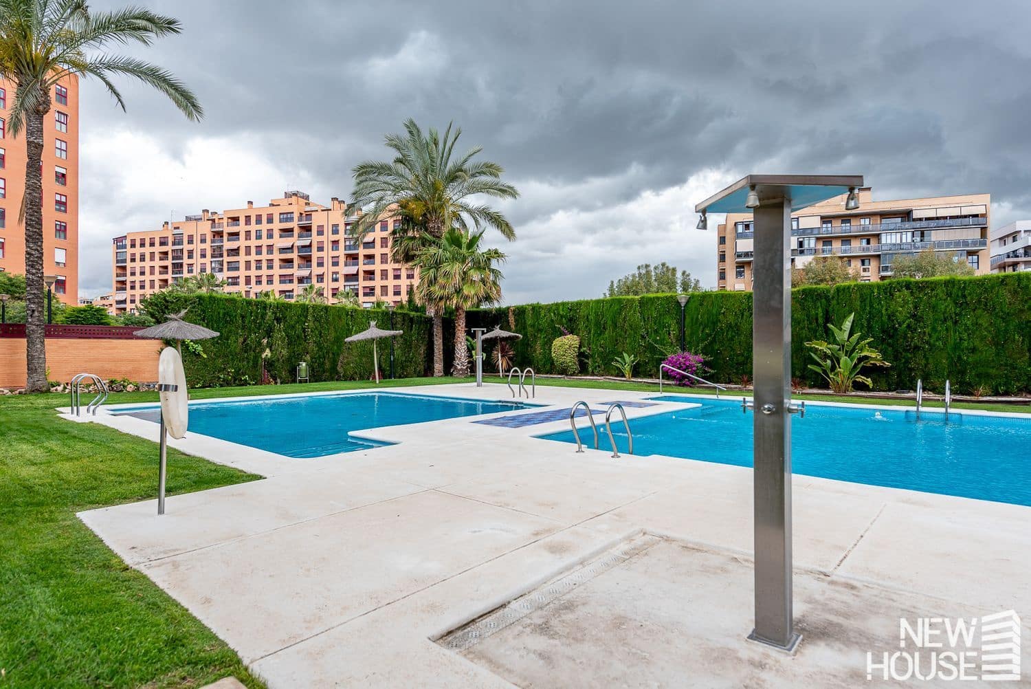 3 bedroom Apartment for sale in Playa de San Juan with pool garage - € 500,000 (Ref: 9838761)