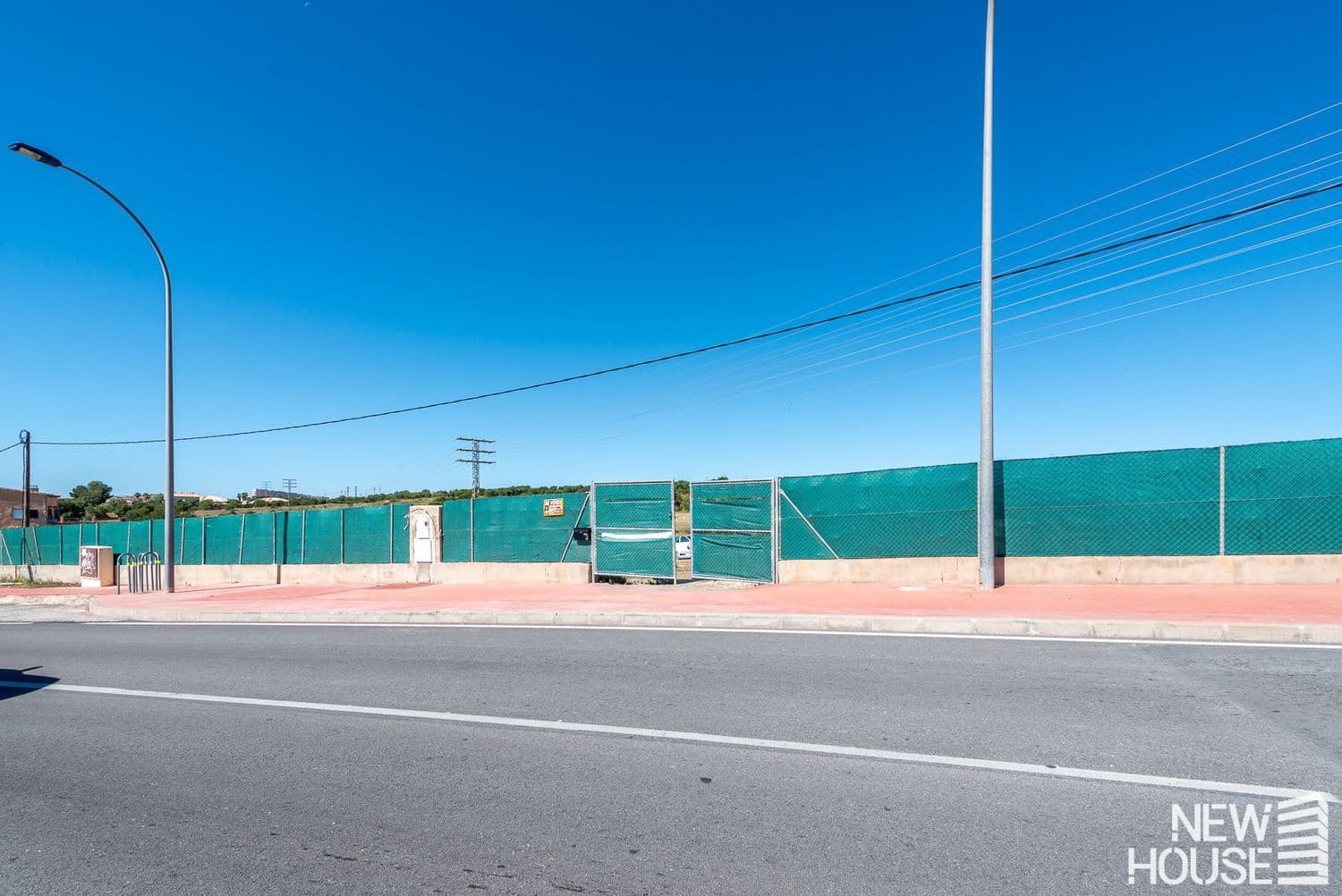Undeveloped Land for sale in Santa Faz - € 300,000 (Ref: 9838763)