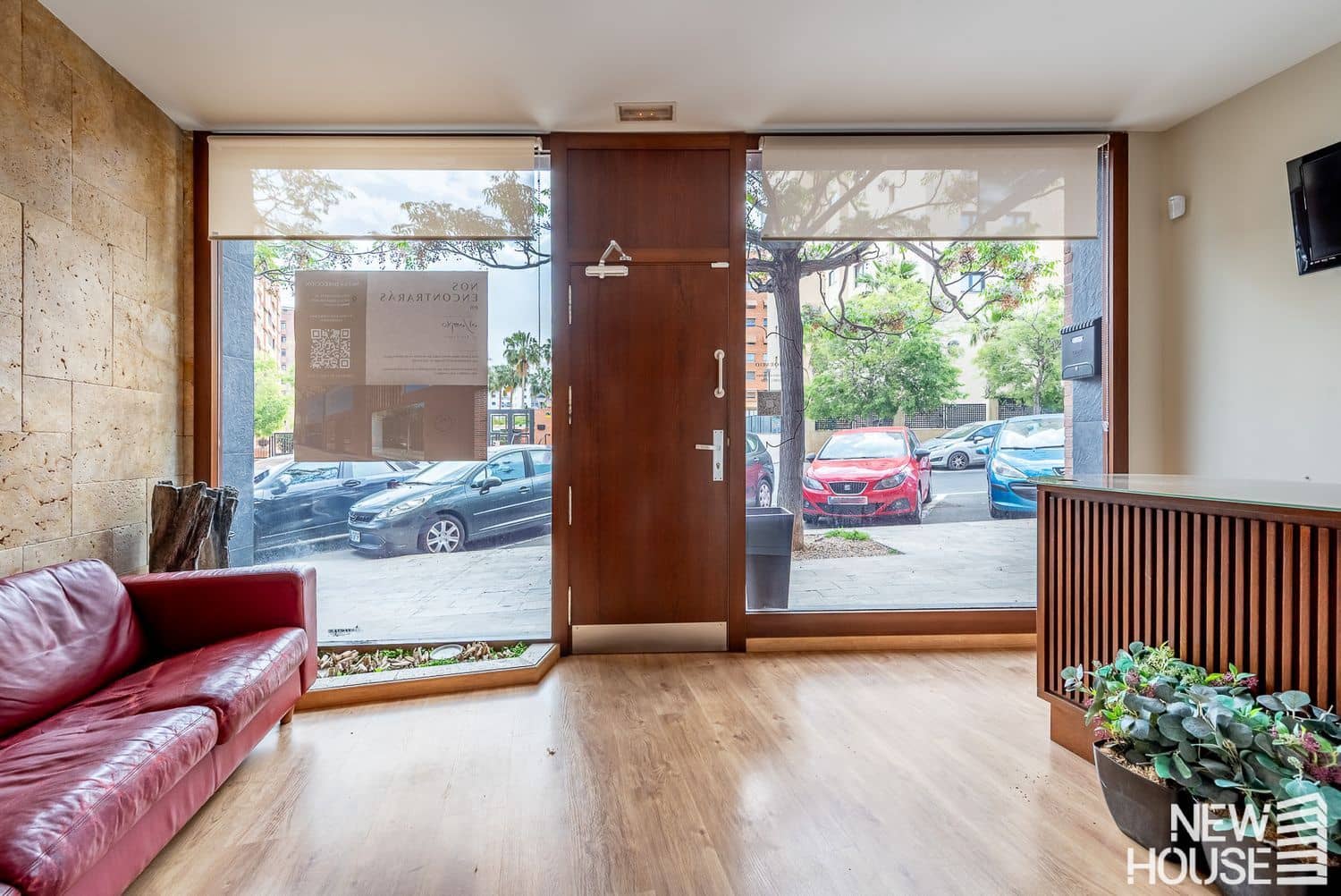 Commercial for rent in Alicante / Alacant city - € 1,500 (Ref: 9838764)