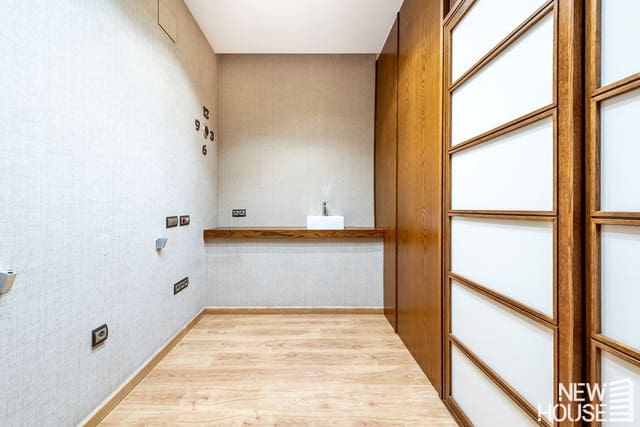Commercial for rent in Albufereta, Alicante / Alacant city - € 1,500 (Ref: 9838764)