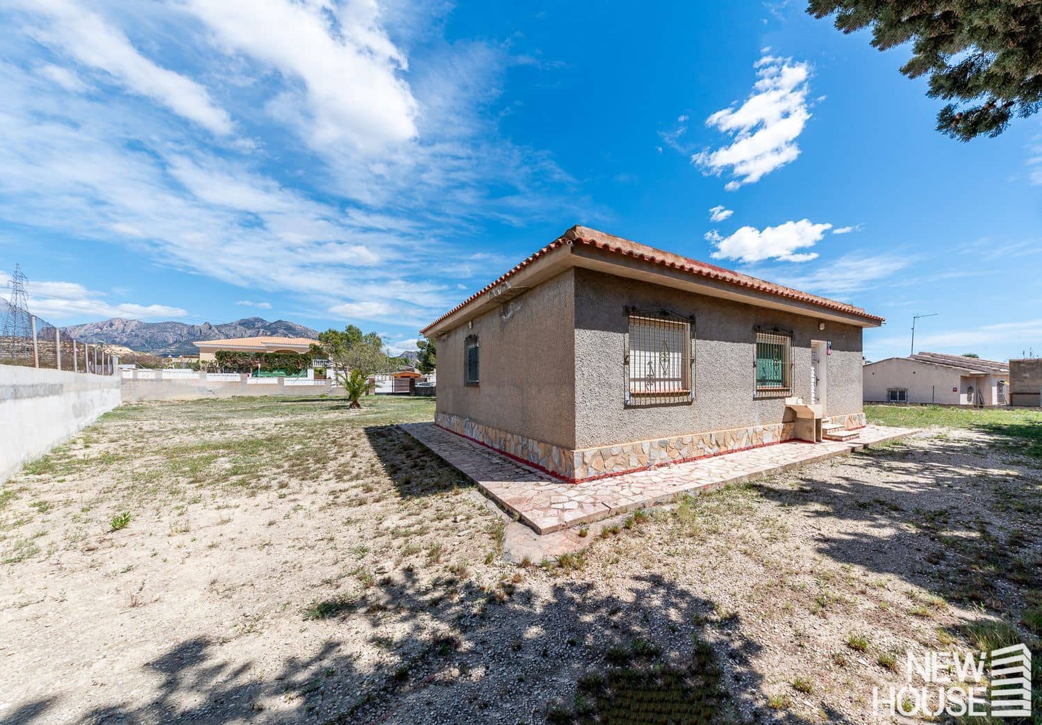 Undeveloped Land for sale in Busot - € 225,000 (Ref: 9838766)