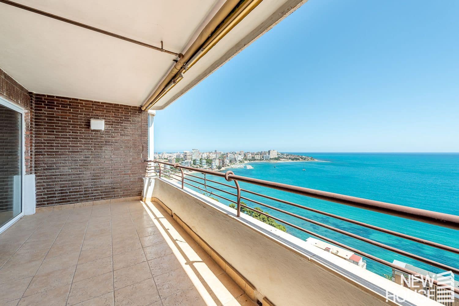 3 soveværelse Lejlighed til salg i Alicante by med swimmingpool garage - € 360.000 (Ref: 9838768)