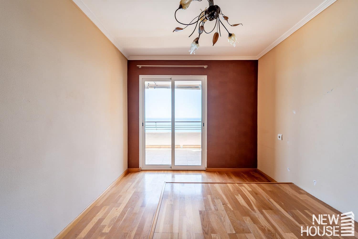 3 soveværelse Lejlighed til salg i Alicante by med swimmingpool garage - € 360.000 (Ref: 9838768)