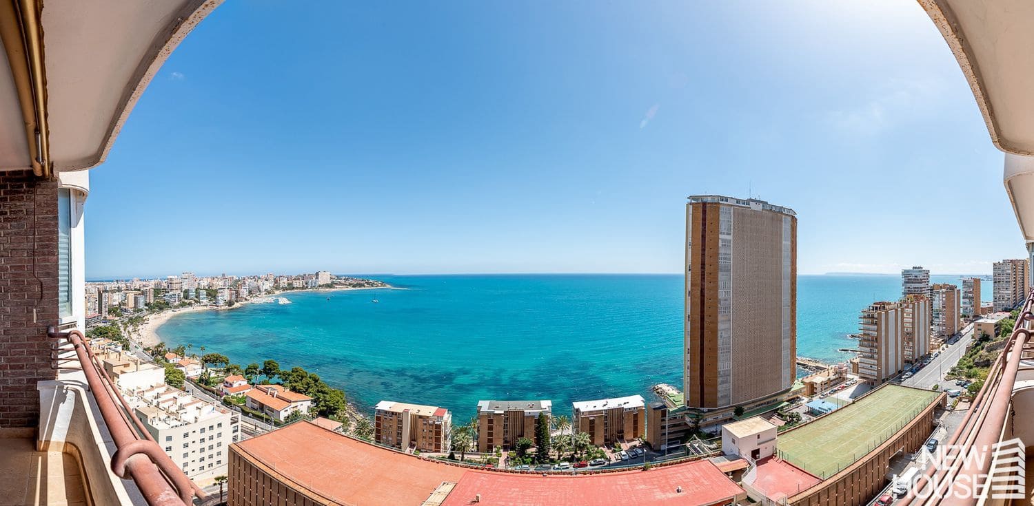 3 soveværelse Lejlighed til salg i Alicante by med swimmingpool garage - € 360.000 (Ref: 9838768)
