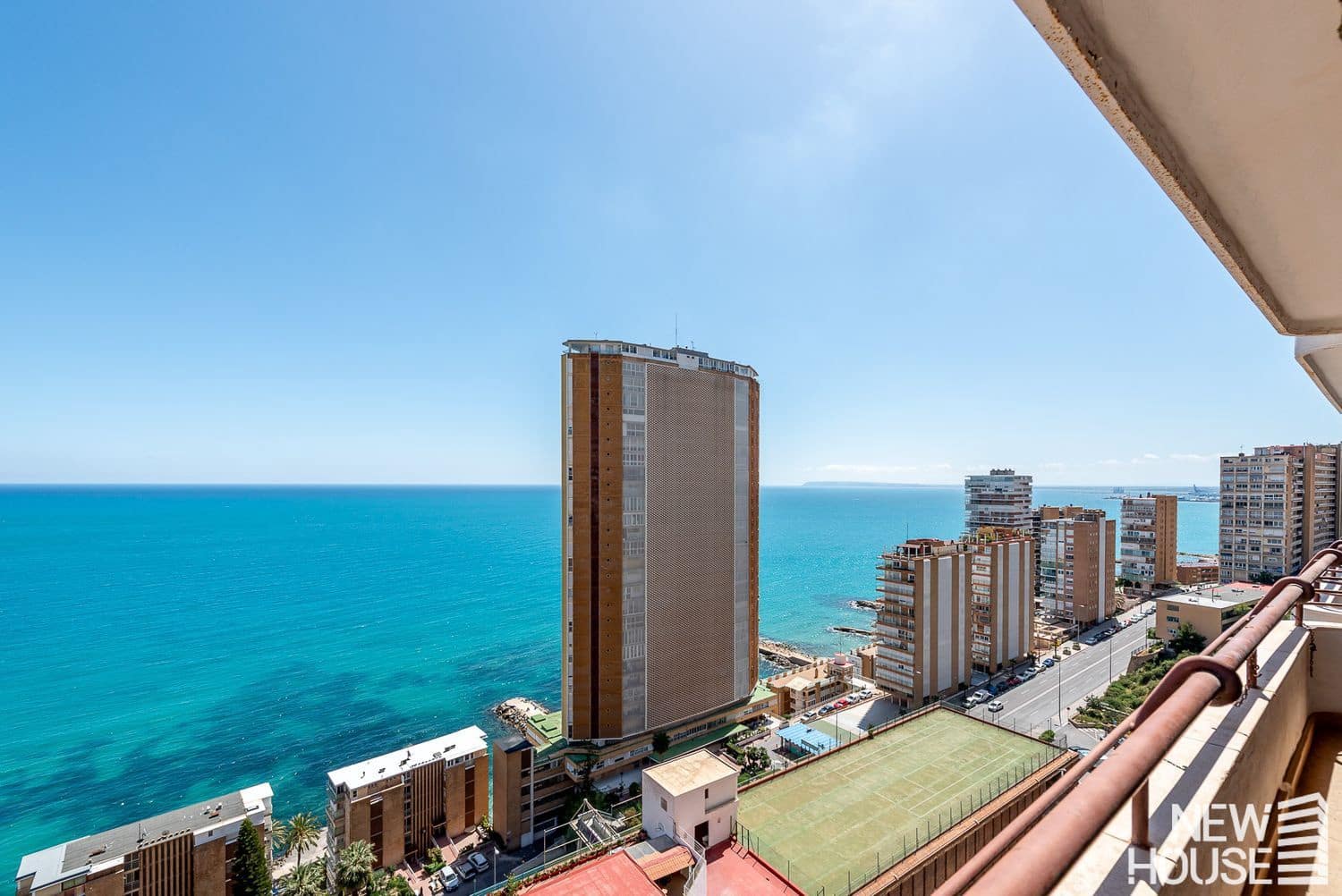 3 soveværelse Lejlighed til salg i Alicante by med swimmingpool garage - € 360.000 (Ref: 9838768)