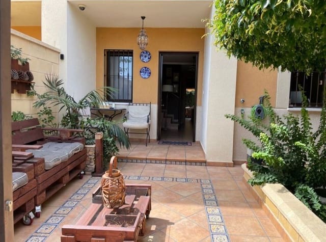 4 Zimmer Haus zu verkaufen in Muchamiel / Mutxamel mit Garage - 525.000 € (Ref: 9838770)