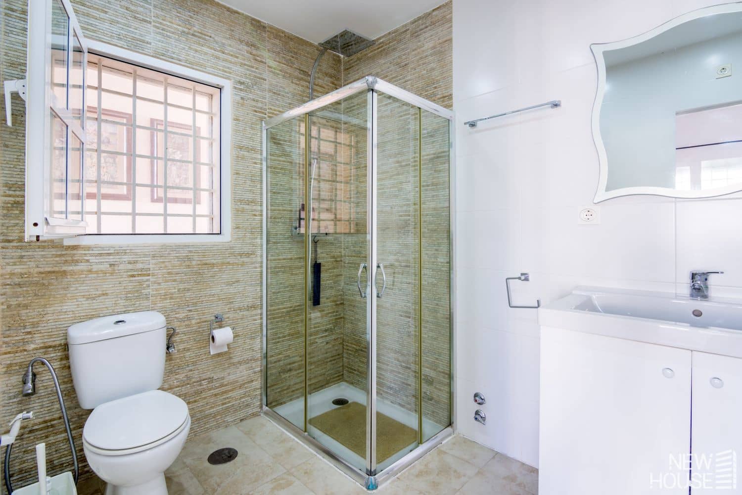 4 bedroom Villa for sale in Playa de Muchavista with pool garage - € 650,000 (Ref: 9838771)