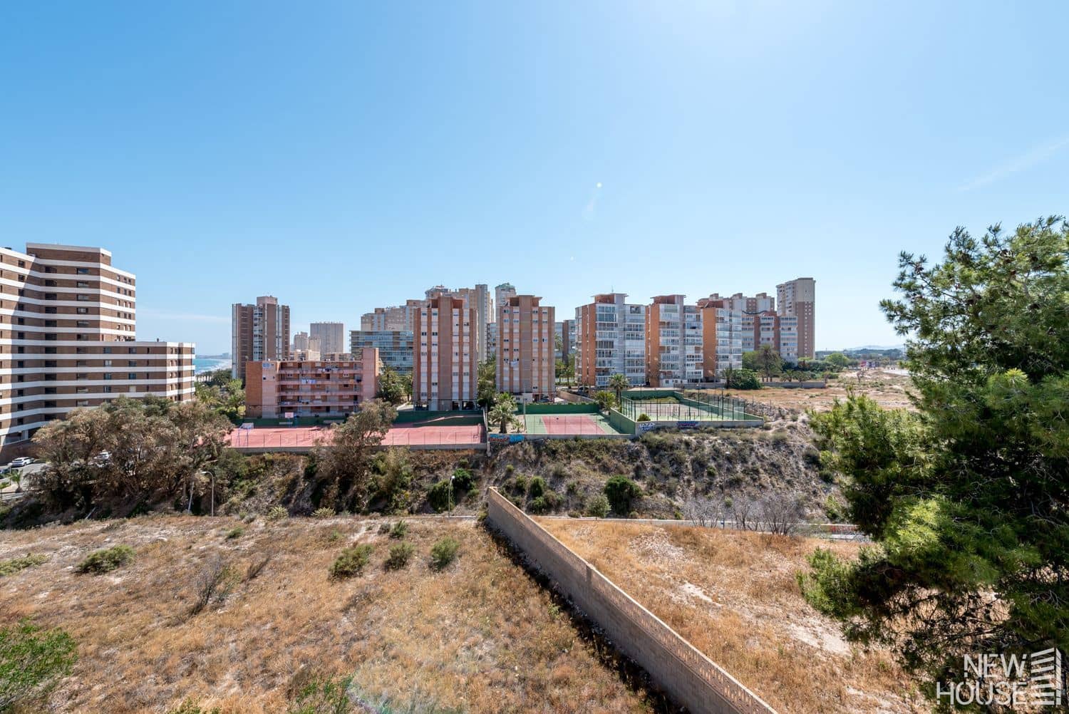 2 bedroom Apartment for sale in Playa de Muchavista with pool garage - € 320,000 (Ref: 9840032)