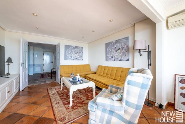 3 slaapkamer Appartement te koop in Albufereta, Alicante stad met garage - € 490.000 (Ref: 9859089)