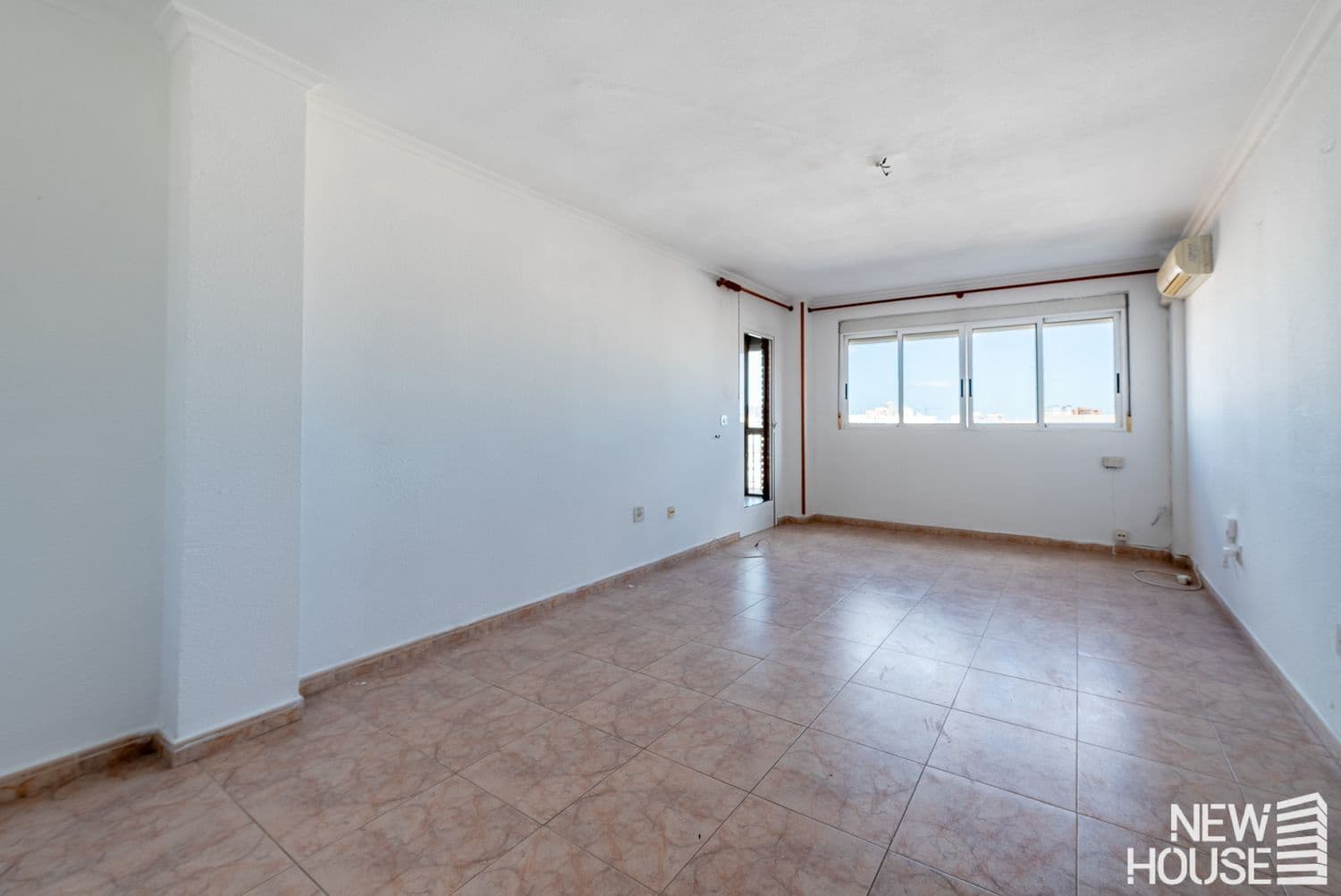 4 quarto Apartamento para venda em Alicante cidade com piscina garagem - 282 000 € (Ref: 9859090)
