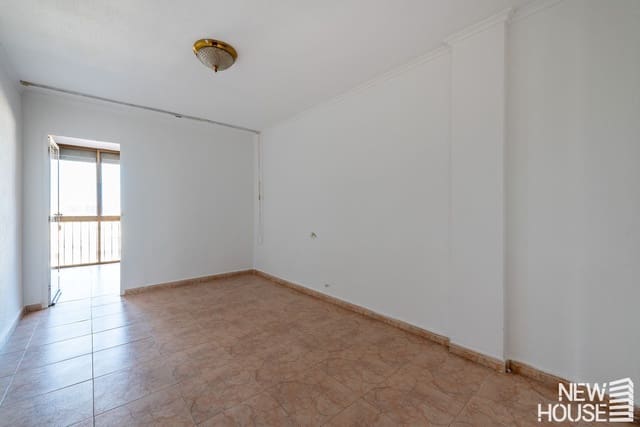 4 quarto Apartamento para venda em Florida Baja, Alicante cidade com piscina garagem - 282 000 € (Ref: 9859090)