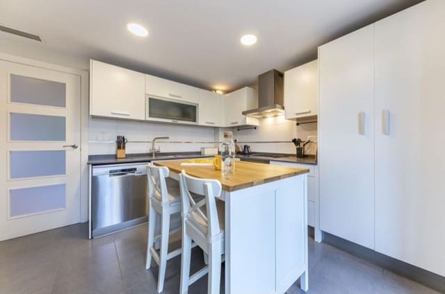 5 sypialnia Willa na sprzedaż w Muchamiel / Mutxamel z basenem garażem - 699 000 € (Ref: 9859093)