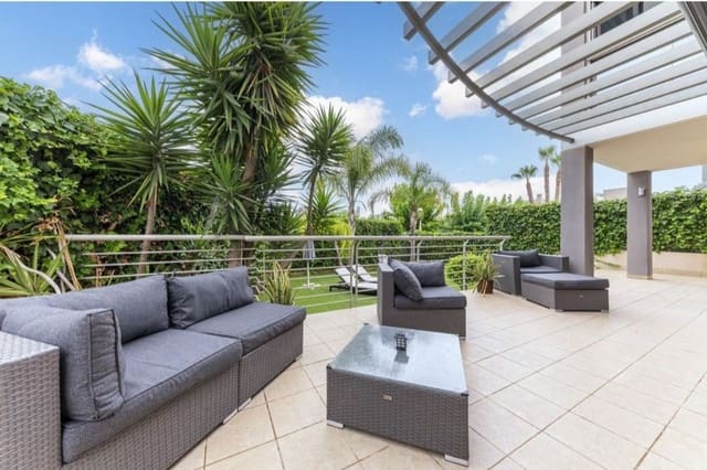 5 sypialnia Willa na sprzedaż w Muchamiel / Mutxamel z basenem garażem - 699 000 € (Ref: 9859093)