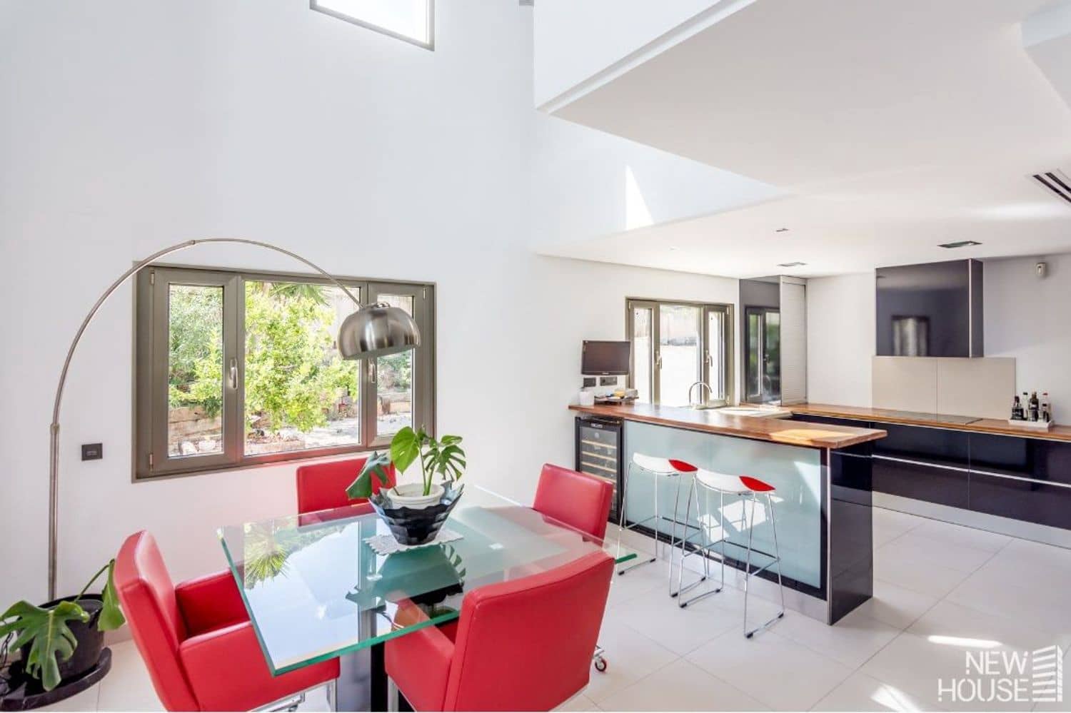 5 quarto Moradia para venda em Alicante cidade com piscina garagem - 1 350 000 € (Ref: 9859094)