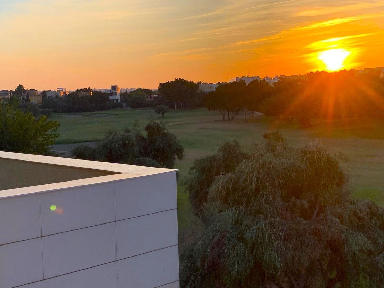 3 slaapkamer Villa te koop in Alicante stad met zwembad garage - € 1.260.000 (Ref: 9859095)