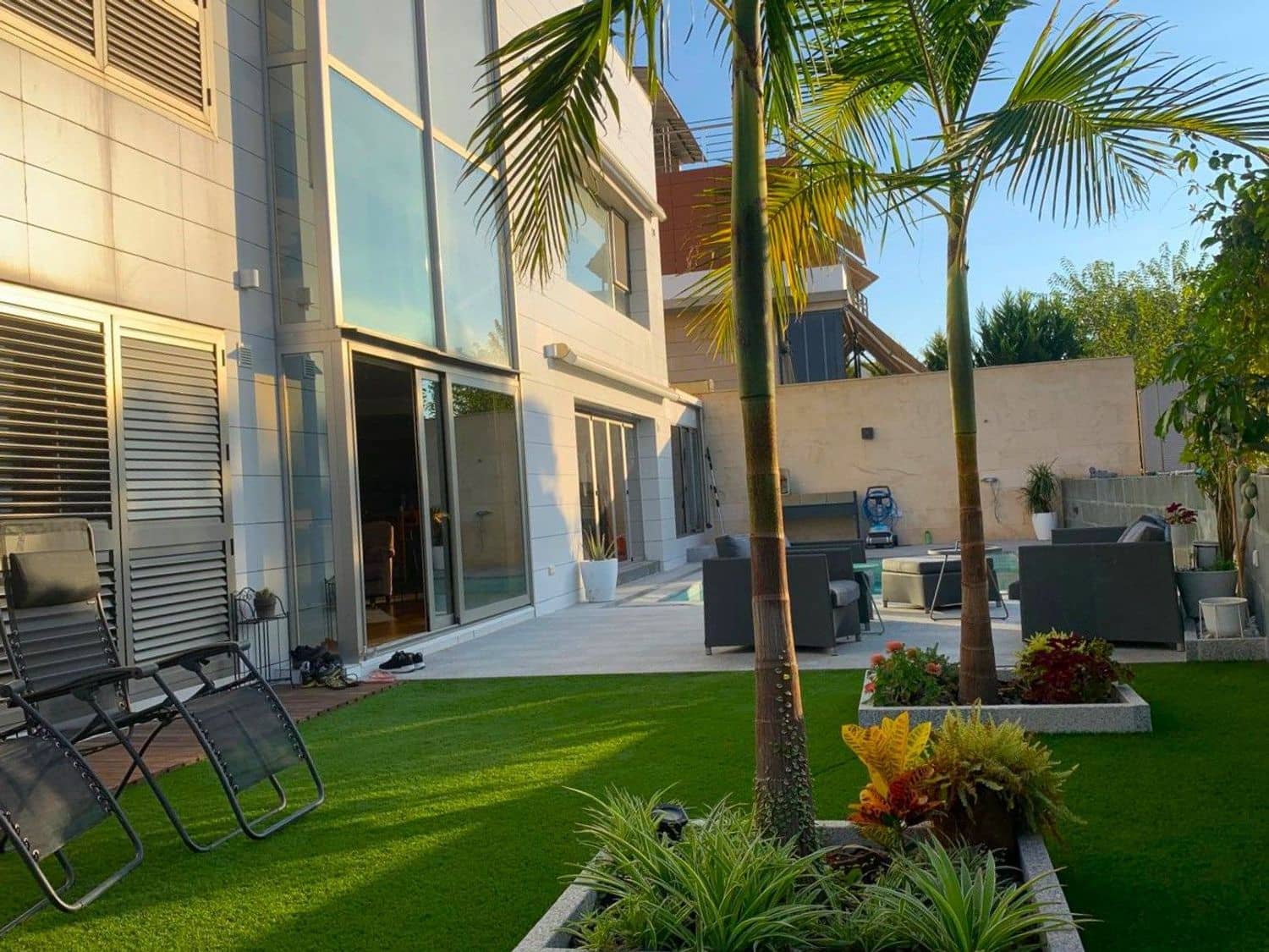 3 slaapkamer Villa te koop in Alicante stad met zwembad garage - € 1.260.000 (Ref: 9859095)